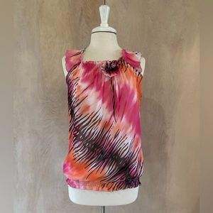 Patterned Sleeveless Blouse